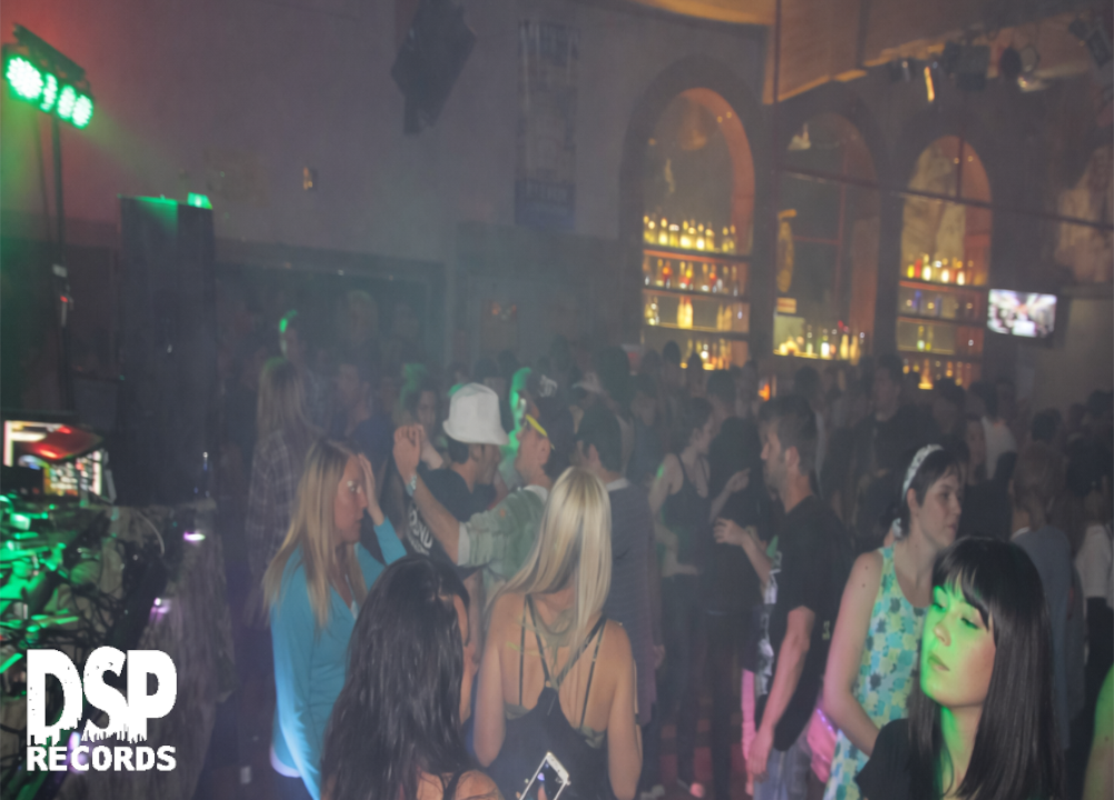 Whiskey Creek — dancefloor photo 07